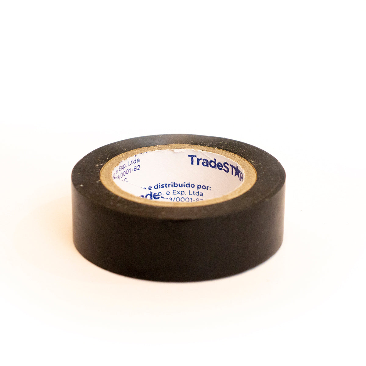 Fita isolante preta Tradestar PVC antichama 19mm x 10m, ideal para isolamento elétrico, proteção de fios e cabos, com alta resistência e durabilidade. Perfeita para projetos DIY e reparos elétricos.