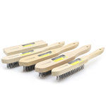 Kit com 5 escovas de aço com cabo de madeira Tradestar para limpeza e preparação de superfícies. Inclui escovas manuais com 3, 4, 5 e 6 fileiras de cerdas, além de uma escova sem cabo. Ideal para remover ferrugem, sujeira e resíduos em projetos de bricolagem e uso geral.