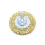 10 Escovas de Aço Circular para Furadeira 50x12mm - Kit com 10 escovas de aço carbono latonado ondulado, ideais para limpeza e remoção de ferrugem em peças metálicas. Haste de 1/4 polegada, compatível com diversas furadeiras. Ferramenta essencial para manutenção e restauração.