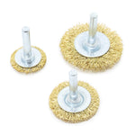Kit com 30 escovas de aço circular para furadeira com haste de 1/4". Conjunto com 3 tamanhos diferentes (1", 1.1/2" e 2") para limpeza e remoção em diversas superfícies. Ideal para uso profissional em metal, madeira e outras aplicações.