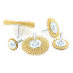 Kit com 50 escovas de aço circular para furadeira com haste de 1/4". Conjunto de escovas de aço carbono latonado para limpeza de peças em geral. Inclui escovas de diversos tamanhos: 1", 1.1/2", 2", 2.1/2" e 3". Ideal para uso em furadeiras, proporcionando eficiência e versatilidade em tarefas de limpeza e preparação de superfícies.