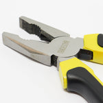 Kit 04 Alicate Universal 8 Polegadas Profissional, alicates com lâminas de aço de alta resistência, cabos ergonômicos com injeção dupla para conforto e controle. Ferramenta ideal para montagem, reparos, oficinas, marcenarias e trabalhos manuais. Alicate multifuncional para precisão e facilidade de manuseio.