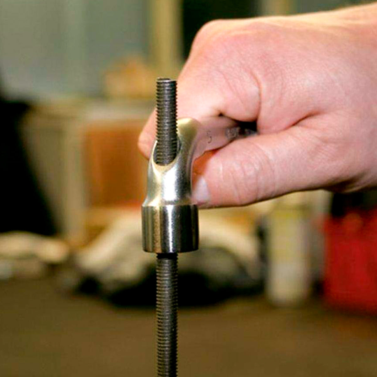 Jogo de Chave Biela Tipo L 15 Unidades Com Furo Profissional Tradestar. Chaves tipo L de aço com furo, ideais para mecânica e projetos DIY. Conjunto completo com tamanhos de 8 a 22mm.