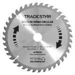 Disco de serra circular para madeira 110x20mm Makita com 40 dentes, ideal para cortes precisos em projetos de marcenaria e carpintaria. Lâmina de serra circular com dentes de metal duro (vídea), alta durabilidade e segurança. Ferramenta para corte de madeira, com furo de 20mm, compatível com diversas serras circulares. Marca Tradestar.