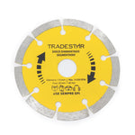 Disco de corte diamantado segmentado 110mm 4" Tradestar para concreto. Ideal para cortes precisos em materiais como concreto, tijolos e cerâmica. Possui alta durabilidade e é indicado para corte a seco. Imagem mostra o disco com informações de diâmetro, furo e velocidade máxima.
