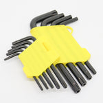 Jogo de chaves Torx Tradestar com 9 peças, tamanhos T10 a T50, em aço cromo vanádio, com suporte chaveiro. Ideal para uso automotivo, mecânica, eletrônica e projetos DIY. Chaves pretas fosfatizadas para proteção contra corrosão.