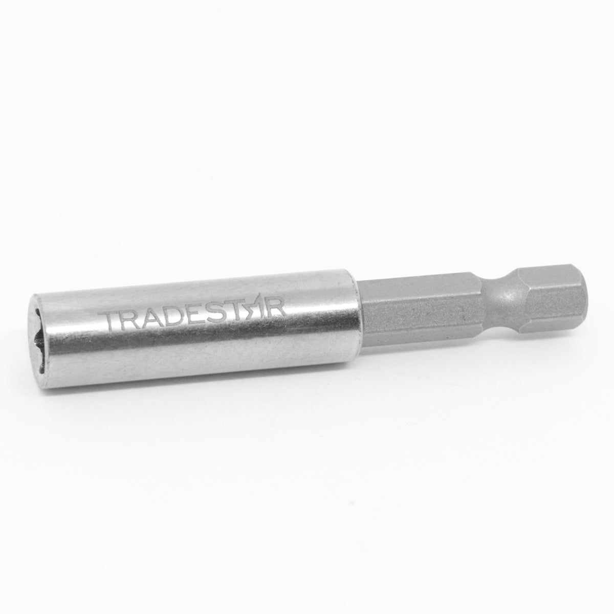 Soquete Magnético 60mm Tradestar para Bits de Parafusadeira e Furadeira 1/4 com encaixe rápido e fixação magnética. Adaptador em aço CRV para uso profissional e doméstico, ideal para montagem, manutenção e reparos.