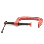 Grampo Sargento Tipo C 3'' Polegadas Tradestar, ferramenta de fixação robusta e versátil para marcenaria, carpintaria e projetos diversos. Grampo em formato de C, vermelho, com rosca preta e alça para aperto, ideal para fixar materiais com segurança. Marca Tradestar.