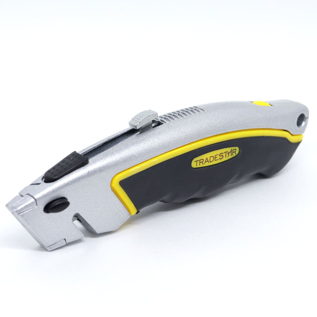 Kit 26 estiletes trapezoidais 18mm com lâminas e refil de 50 peças. Estilete metálico com cabo emborrachado, trava de segurança e design ergonômico. Ideal para cortes precisos em diversos materiais.