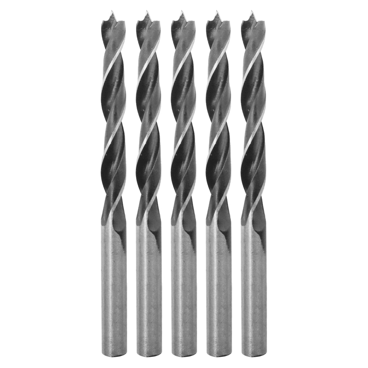 Brocas para madeira Tradestar em aço carbono com 3 pontas, 8x100mm, pacote com 5 unidades. Ferramenta de alta performance para furos precisos em madeira. Ideal para carpinteiros, marceneiros e hobbistas. Detalhe das pontas afiadas e canais helicoidais para remoção de resíduos.