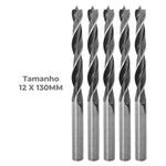 Broca para madeira em aço carbono 3 pontas 12x130mm Tradestar - Pacote com 5 brocas, ideal para perfurações precisas em madeira. Ferramenta de alta performance com pontas afiadas e design helicoidal para remoção eficiente de resíduos. Perfeita para carpinteiros, mecânicos e hobbistas.
