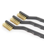 Jogo de Escovas de Aço Manual Tradestar com 3 peças de 17mm, ideal para limpeza e remoção de ferrugem em diversas superfícies. Escovas de latão com cabos ergonômicos para uso confortável e seguro.
