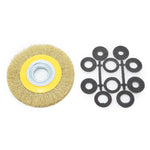Escova de Aço Circular 6 X 1/2” Tradestar para motor esmeril, ideal para remoção de ferrugem e limpeza de peças. Acompanha buchas de redução para diferentes tamanhos de eixo. Ferramenta de alta durabilidade e eficiência para uso profissional.