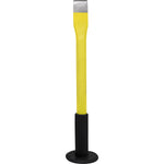 Talhadeira Manual Aço 12"x18MM Tradestar com empunhadura emborrachada, ferramenta para construção civil e reformas. Ideal para abrir dutos, fazer furos, cortar tijolos e demolir alvenaria. Fabricada em aço carbono resistente e durável.