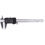 Paquímetro Digital 150mm Pro em Inox Tradestar mostrando medição no display digital. Ferramenta de medição de alta precisão para mecânicos e engenheiros, ideal para medir diâmetros internos, externos, profundidade e ressaltos.