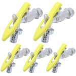 Kit com 5 torneiras para jardim esfera 1/2" com porta cadeado Tradestar. Torneiras de metal com alavanca amarela, ideal para segurança e controle de água em áreas externas como jardins e quintais.