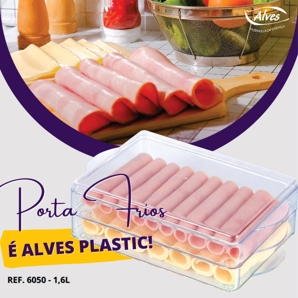 Porta Frios Empilhável 1,6L transparente Alves Plastic, ideal para organizar e armazenar frios como presunto e queijo na geladeira. Design empilhável, otimiza espaço e mantém os alimentos frescos.