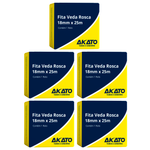 Kit com 5 fitas veda rosca Akato 18mm x 25m, ideal para vedação em instalações hidráulicas e pneumáticas. Produto original, novo e com garantia. Kit com 5 rolos da fita veda rosca Akato, embalagem com fundo azul e detalhes em amarelo, com logo da marca.