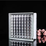 Kit 6 Tijolos Bloco de Vidro Crystal 19x19x8 Tradestar - Bloco de vidro transparente com textura ondulada, ideal para divisórias e paredes que buscam iluminação natural e design moderno. Perfeito para projetos de construção e decoração.