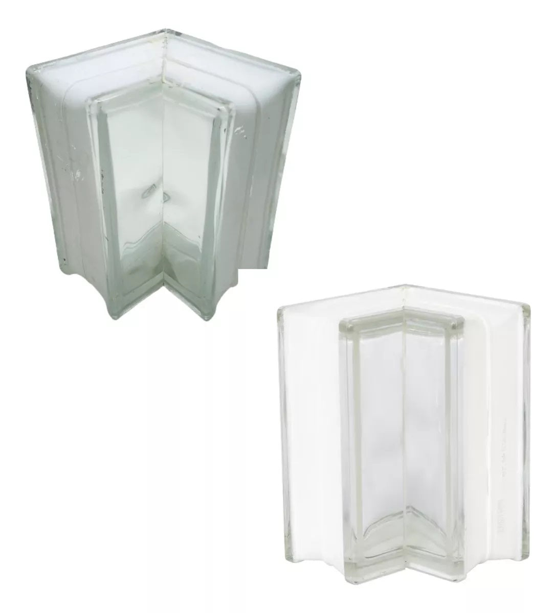 Kit 16 Blocos de Vidro Canto para Acabamento 19x19x8 Tradestar - Bloco de vidro canto para acabamento em projetos de construção e design de interiores. Ideal para cantos de 90 graus, proporcionando estética, durabilidade e funcionalidade. Dimensões 19x19x8cm. Perfeito para banheiros, fachadas, cozinhas e divisórias internas.