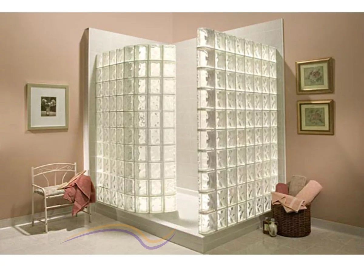 Kit 16 Blocos de Vidro Canto para Acabamento 19x19x8 Tradestar em uso em box de banheiro, criando divisórias elegantes e maximizando a iluminação natural. Bloco de vidro canto, ideal para design de interiores e construção.