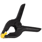 Kit com 10 grampos multiuso 4 polegadas (100mm) para marceneiro, fabricados em nylon reforçado, ideais para fixação em trabalhos de marcenaria e carpintaria. Grampos com mola de alta pressão para fixação segura.